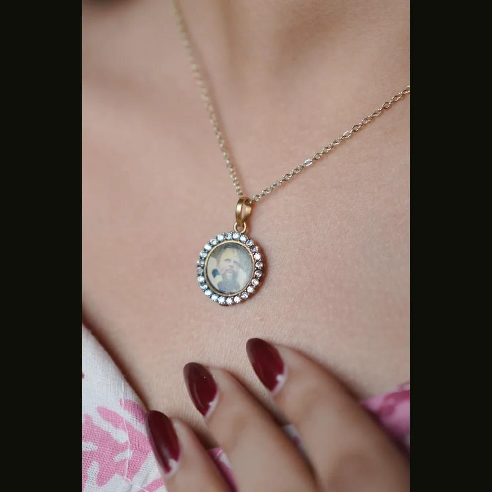 Premanand Maharaj Pendant with Chain – Sterling Silver (Pack of 1)