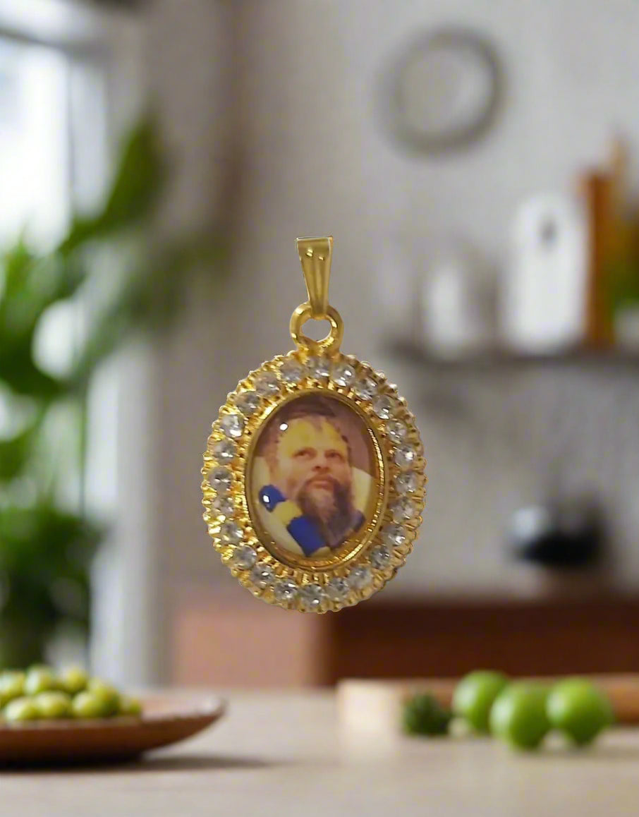 Premanand Maharaj Pendant with Chain – Sterling Silver (Pack of 1)