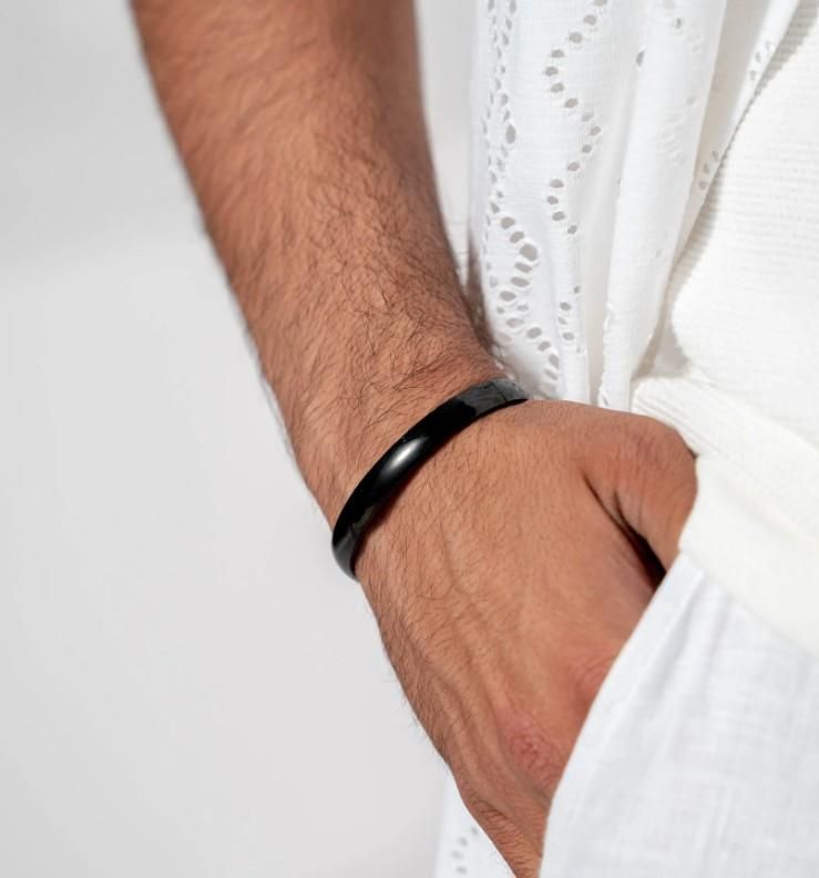 Stainless Steel Kada Bracelet for Men โ Bold. Durable. Timeless