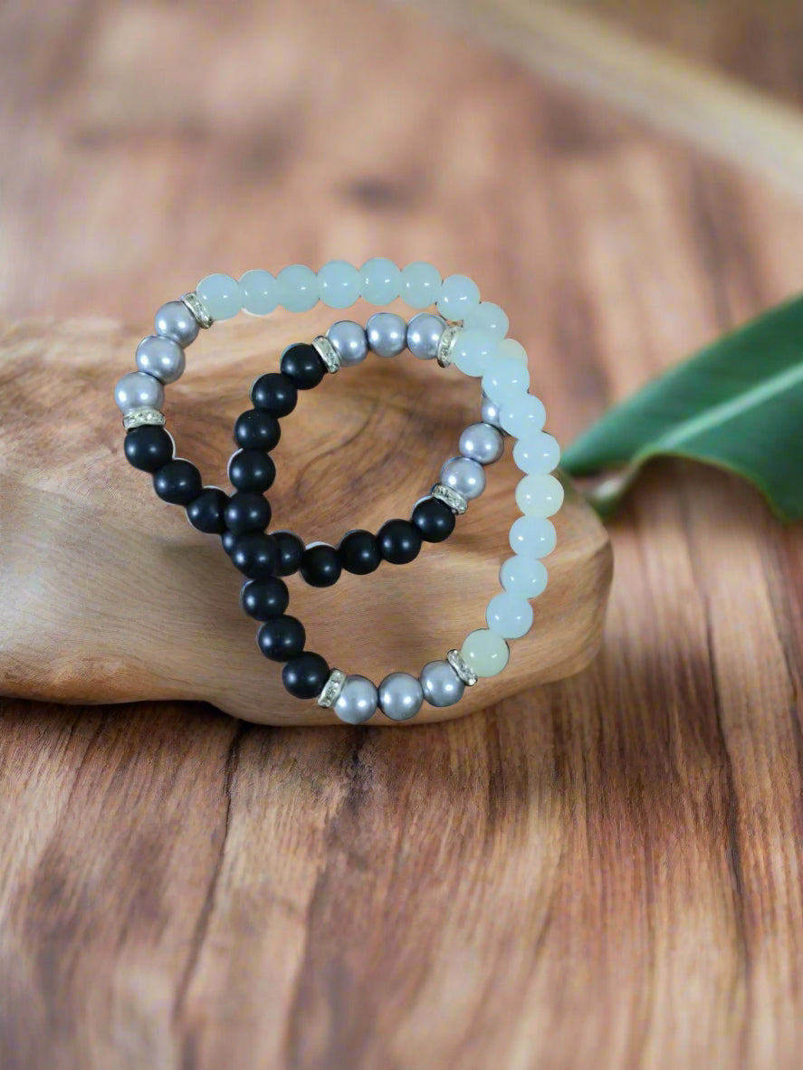 Elegant Women's Protection Bracelet โ Moonstone & Hematite (Pack of 2)